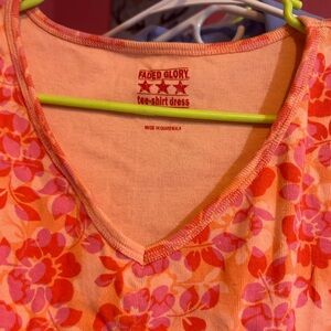 Faded Glory Pink and Orange Floral V‑Neck Tee Dress